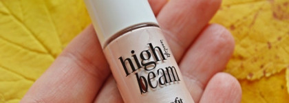 Создавая свет. High beam Luminescent Complexion Enhancer. Benefit