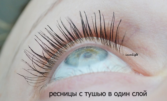 Вдохновленная формой пера. Тушь для ресниц Avon Super extend Winged out mascara