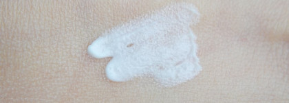 Payot Techni Regard With Liss Process Complex Anti-Wrinkle Smoothing Care - один из самых комфортных в использовании и работающих на благо кожи кремов для глаз