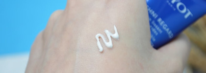 Payot Techni Regard With Liss Process Complex Anti-Wrinkle Smoothing Care - один из самых комфортных в использовании и работающих на благо кожи кремов для глаз