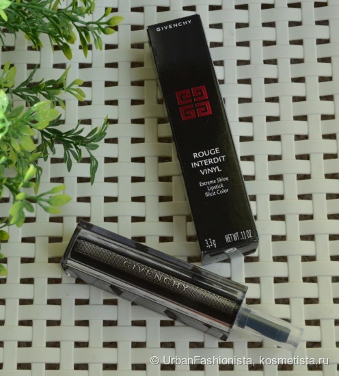 Givenchy Rouge Interdit Vinyl, #10 Rouge Provocant