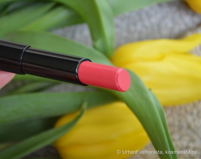 Givenchy Rouge Interdit Vinyl, #10 Rouge Provocant