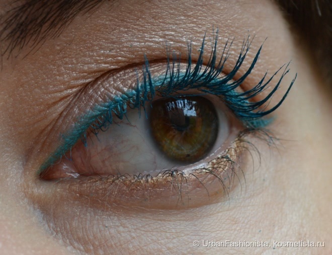 Collistar Ti Amo 500 Art Design Mascara Panoramic Volume “Art” For the Lashes, Green/Blue “Take Me Away”