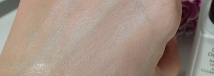 Сияющая кожа с базами под макияж Chanel Le Blanc и Clarins Eclat Minute