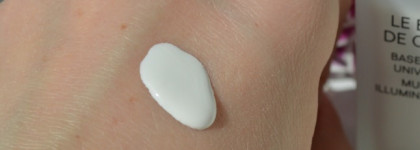 Сияющая кожа с базами под макияж Chanel Le Blanc и Clarins Eclat Minute