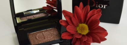 Удивительные и многогранные Dior Diorshow Mono Lustrous Smoky Saturated Pigment Smoky Eyeshadow в оттенках #684 Reflection и #794 Fever