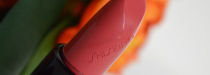 Прекрасная, но сомнительная Shiseido Rouge Rouge Lipstick в оттенке RD309 Coral Shore