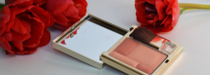 Нежные весенние румяна Clarins Blush Prodigy Illuminating Cheek Colour в оттенке #02 Soft Peach