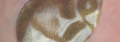 Лидер бесполезных покупок: гидрогелевые патчи для глаз Petitfee Black Pearl & Gold Hydrogel Eye Patch