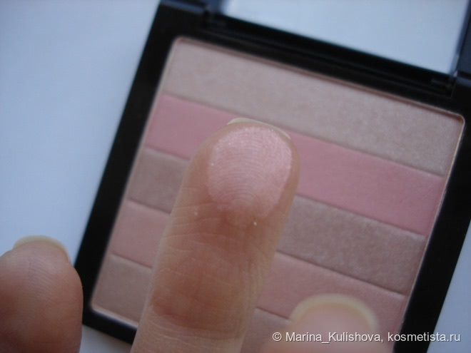 Revlon Highlighting palette Rose Glow