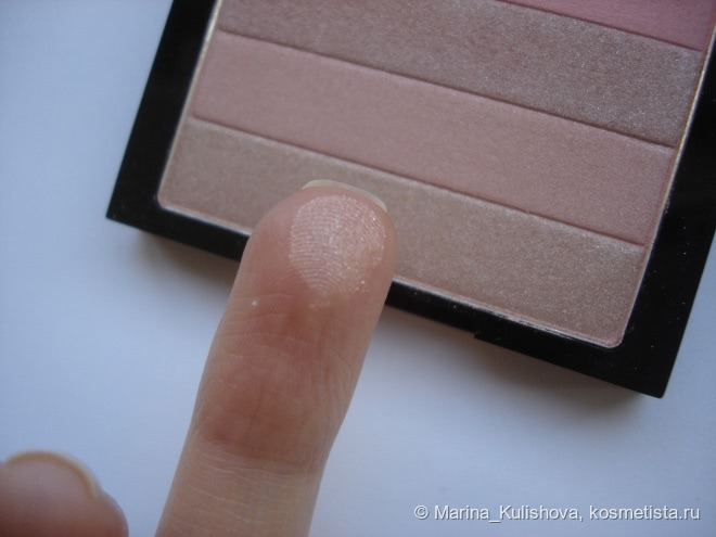 Revlon Highlighting palette Rose Glow