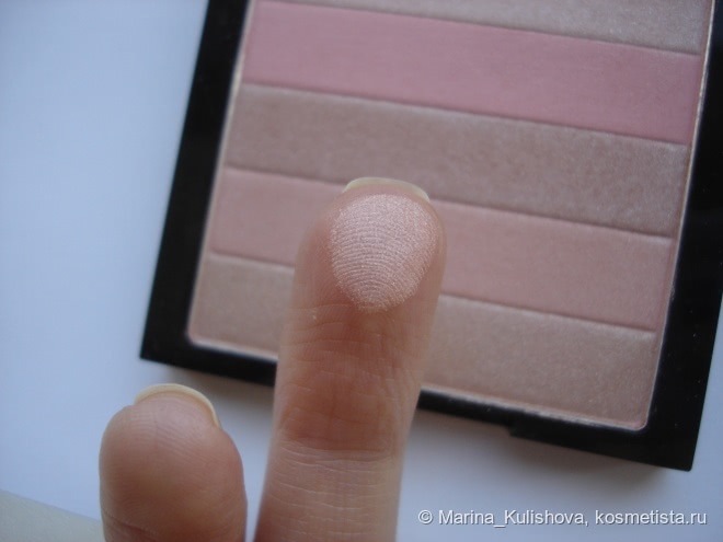 Revlon Highlighting palette Rose Glow
