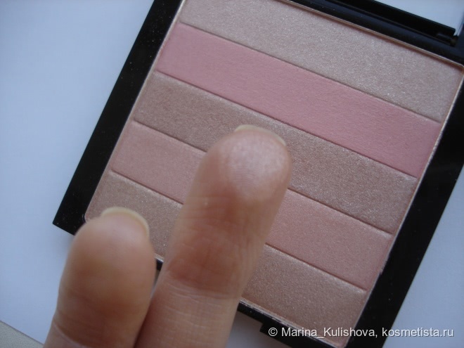 Revlon Highlighting palette Rose Glow