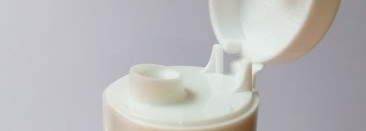 Тонер с ароматом лепестков розы и гамамелиса от Madre Labs