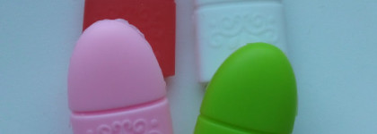 Silicone nail soak, или незаменимые штучки для снятия лака