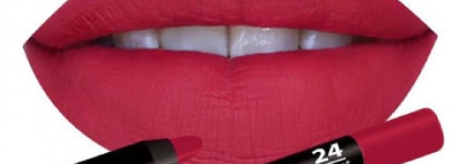 Красно-алые губы с Provoc в оттенке Heat of the Moment