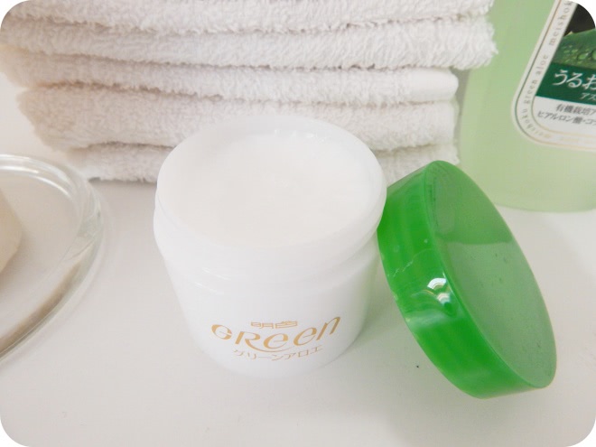 Японская косметика Meishoku Green Plus Aloe