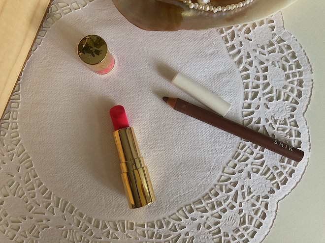 Мое любимое комбо - карандаш для губ Shik в оттенке Garda и помада YSL Rouge Volupte Shine №49