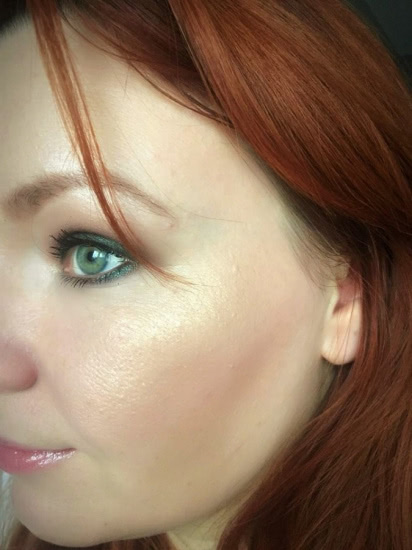Пудра-хайлайтер из Рождественской коллекции 2016-2017 Pupa Red Queen Highlighter