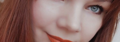 Губная помада L’Oreal Paris x Balmain Color Riche Fever