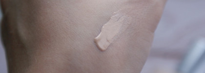Неоднозначный Clinique Superbalanced Silk Makeup Spf15 в оттенке Silk shell