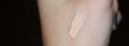 Неоднозначный Clinique Superbalanced Silk Makeup Spf15 в оттенке Silk shell