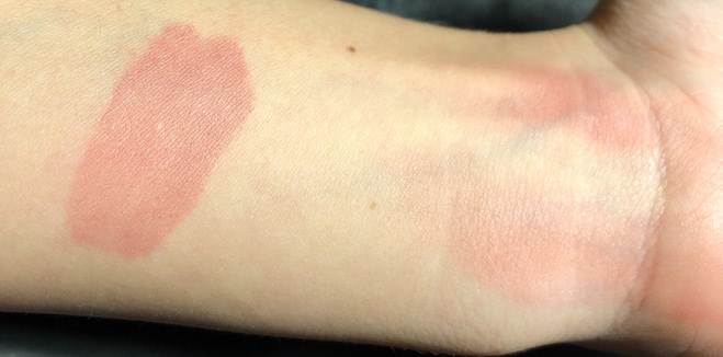 Givenchy Le Rouge Liquide в оттенке 106 Nude Taffetas (pink nude)