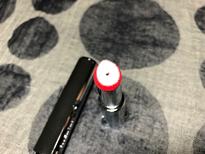 Givenchy Le Rouge Liquide в оттенке 106 Nude Taffetas (pink nude)