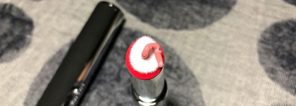 Givenchy Le Rouge Liquide в оттенке 106 Nude Taffetas (pink nude)