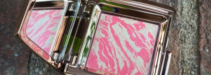 Легенда, которая разочаровала. Hourglass Ambient lighting blush и strobe lighting powder