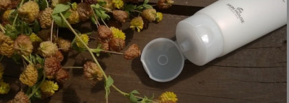 Обновленная и чистая кожа благодаря гель-пилингу Shiny crystal peeling gel от The Skin House