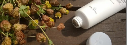 Обновленная и чистая кожа благодаря гель-пилингу Shiny crystal peeling gel от The Skin House