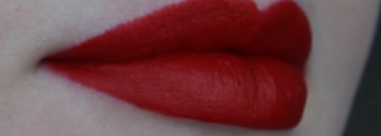 Кровавый бархат. Матовая жидкая помада Lancome L’Absolu Velours 197