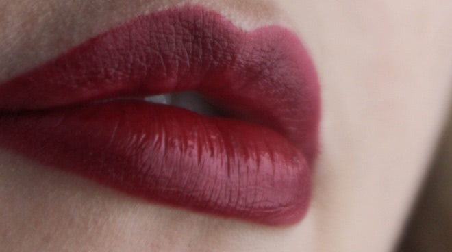 Истинная роскошь с помадой Guerlain Kiss Kiss №561 So Plum