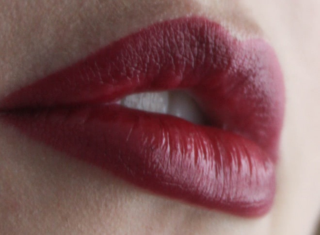 Истинная роскошь с помадой Guerlain Kiss Kiss №561 So Plum