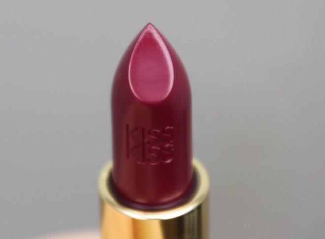 Истинная роскошь с помадой Guerlain Kiss Kiss №561 So Plum