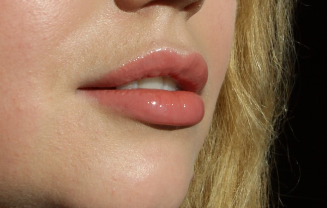 Мой самый нежный. Идеальный Nyx Butter Gloss Tiramisu