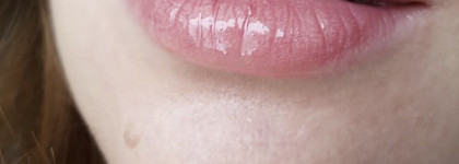 Зеркальная поверхность с блеском Clarins Gloss Prodige #02 Nude