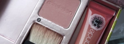 Feelin' Dandy Набор для макияжа от Benefit. Тот самый случай, когда ни один продукт из четырех не лишний