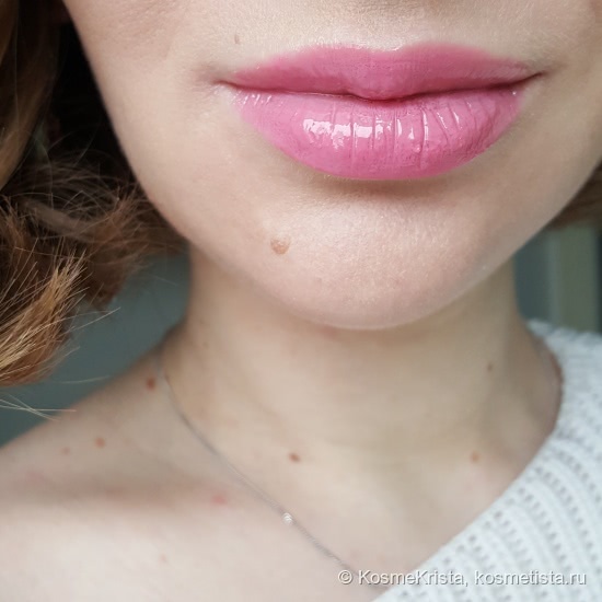Помада-блеск Dior Addict Fluid Stick в оттенке #389 Kiss me