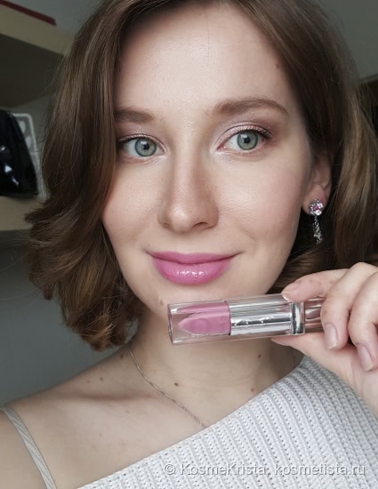 Помада-блеск Dior Addict Fluid Stick в оттенке #389 Kiss me