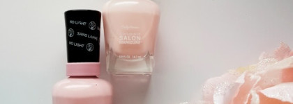2 таких разных нюда от Sally Hansen Miracle Gel #160 Pinky Promise и Complete Salon Manicure #175 Arm Candy