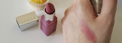 Помада для губ сияние и уход Clinique Pop Glaze Sheer Lip Colour + Primer в новом оттенке 07 sugar plum pop