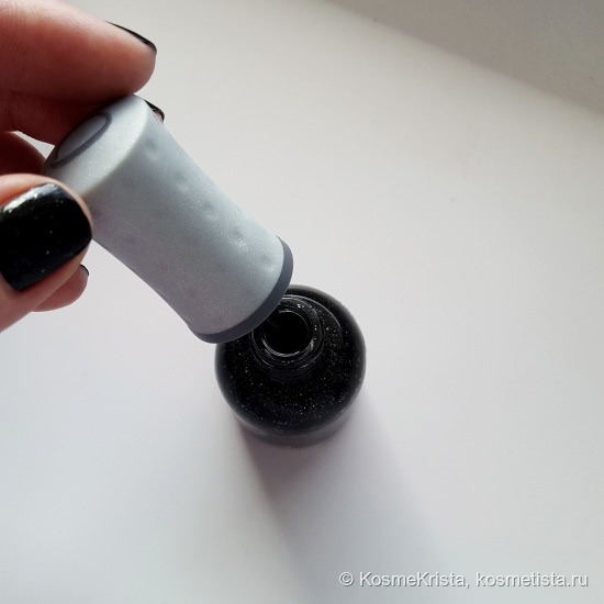 Нескучный черный Orly в оттенке 40637 Goth