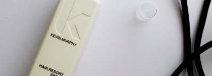 И снова они-кудри! спрей для укладки волос Hair Resort Spray от Kevin.Murphy