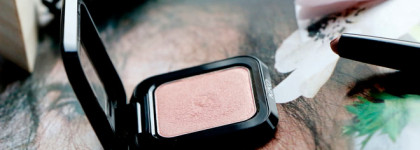 Две такие разные "розы" от Kiko