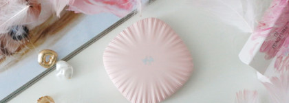 Румяна Kiko Waterflower magic blush в оттенке 01 Peach Tree