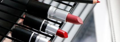 Мои базовые оттенки MAC Matte Lipstick