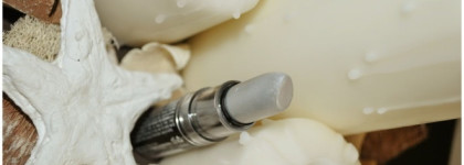 Ведьмино зелье: помады из коллекции NYX Wicked Lippies в оттенках Stone Cold (Wil 06) и Cold Hearted (Wil 11)