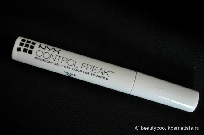 Два продукта и одна большая любовь: спрей-фиксатор Nyx Matte Finish Long Lasting Setting Spray и гель для бровей и ресниц Nyx Control Freak Eyebrow Gel